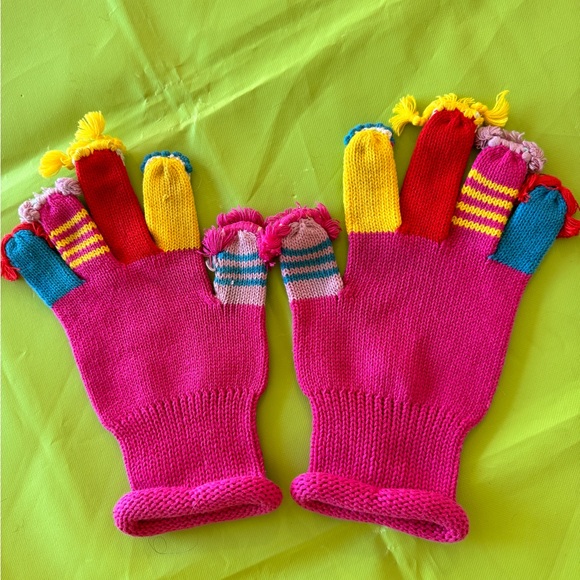 Gap gloves whimsical - Picture 2 of 2